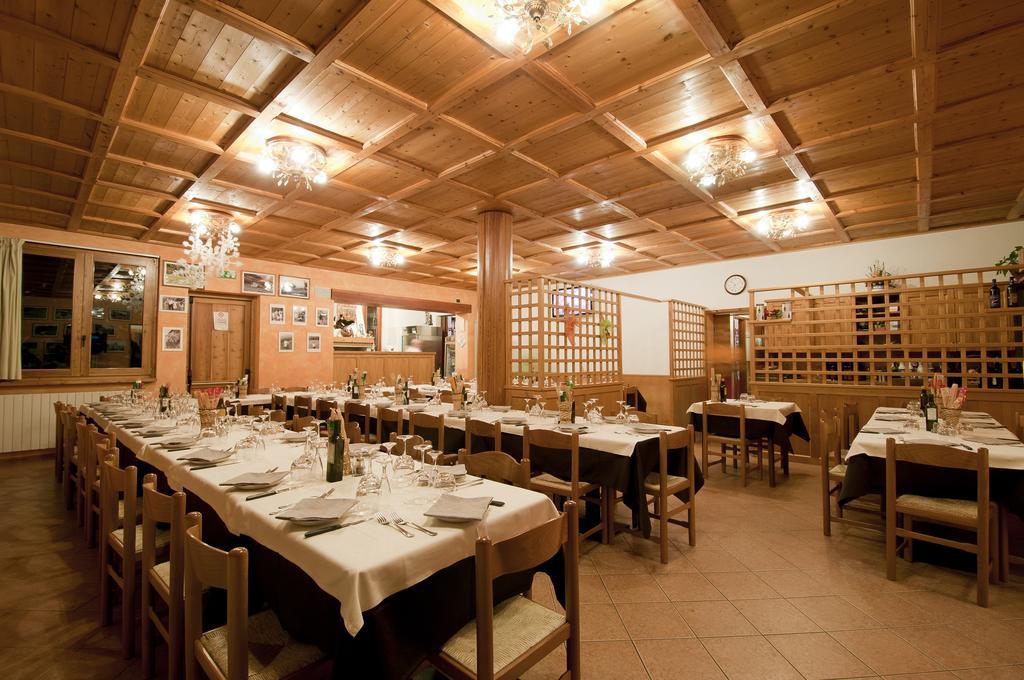 Albergo Legazzuolo Montecampione Artogne Exterior photo
